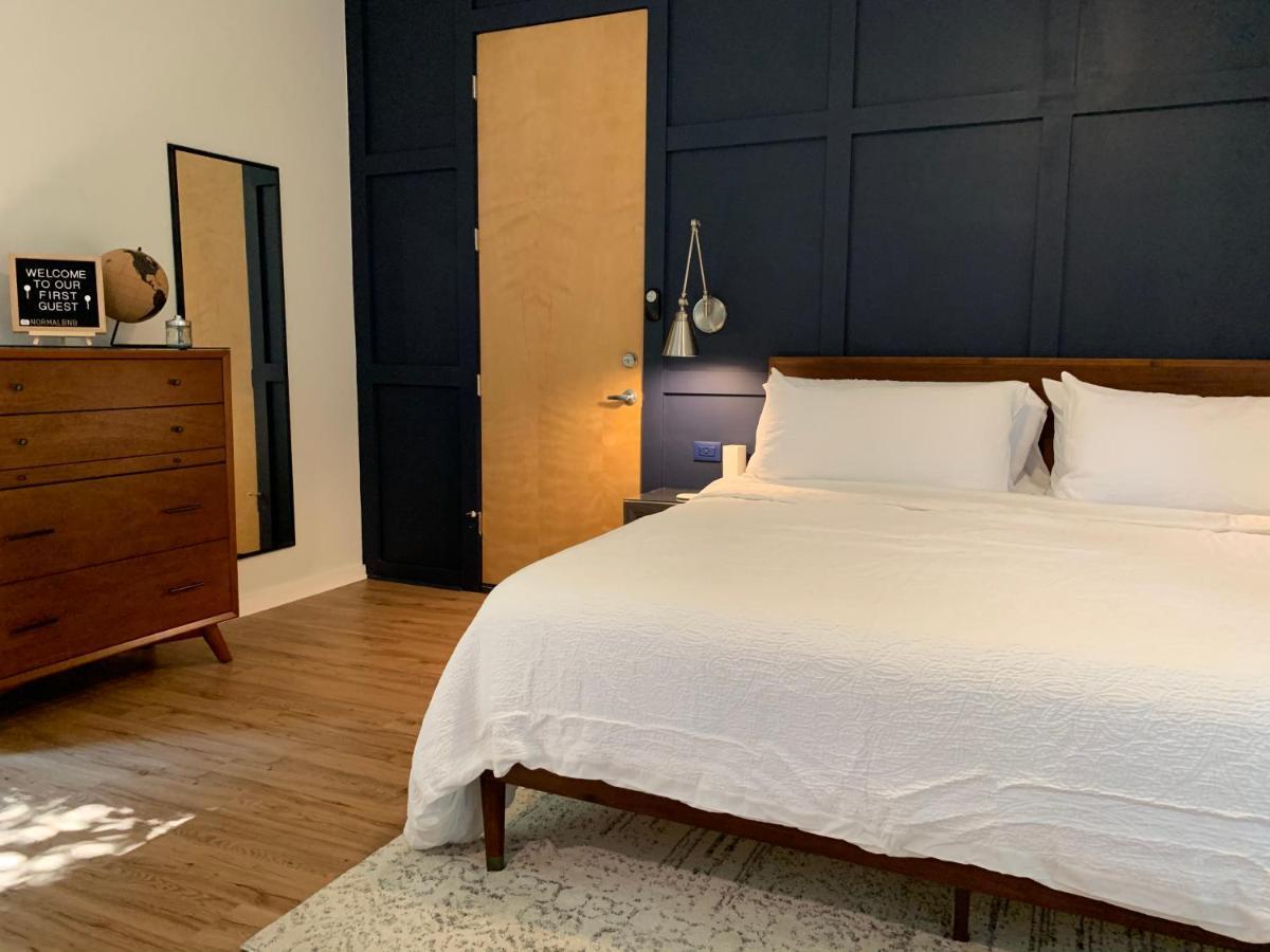 Normalbnb - 2 Blocks From Restaurants, Bars, Hospital Athens Kültér fotó